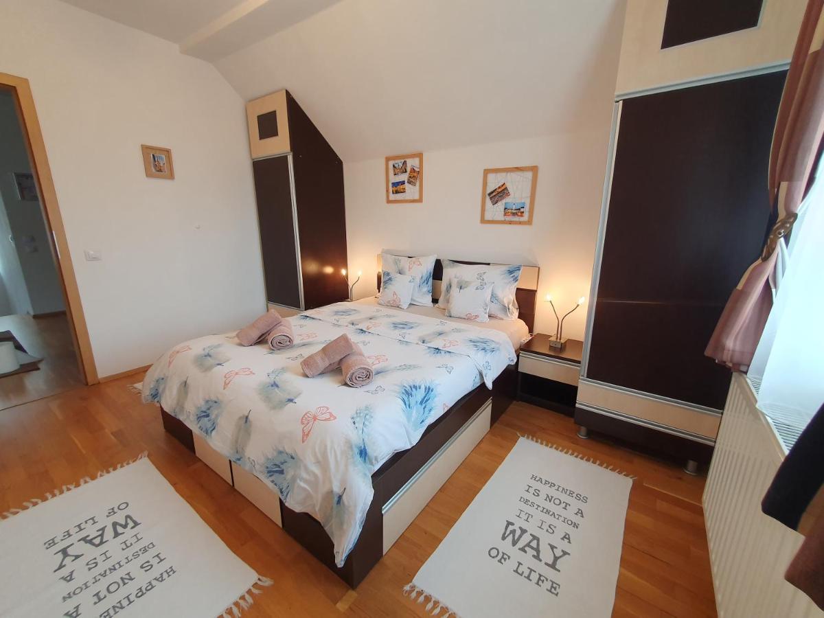 Smiley Apartment Sibiu Dış mekan fotoğraf