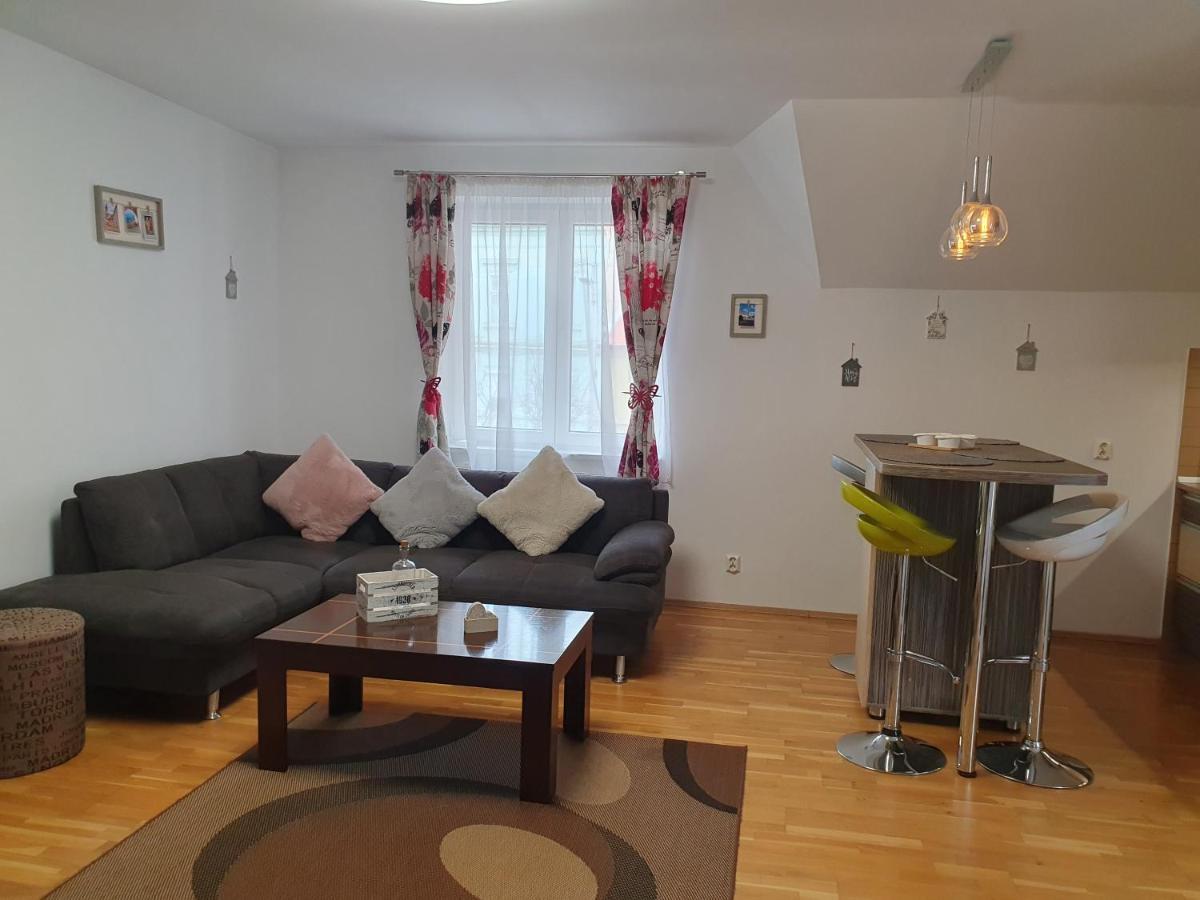 Smiley Apartment Sibiu Dış mekan fotoğraf